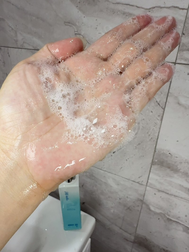 女人知己試用大隊,口碑行銷,部落客行銷,JY stella 佳妍生技氨基酸保濕潔顏凝露,溫和洗淨,維他命原B5,甜菜鹼,海藻醣,保加利亞玫瑰純露,金盏花純露,永久花純露,乳香膠純露,氨基酸,淨化平衡,兼具保濕,佳妍生技-氨基酸保濕潔顏凝露,「氨基酸+保濕呵護，敏感的妳安心之選！」